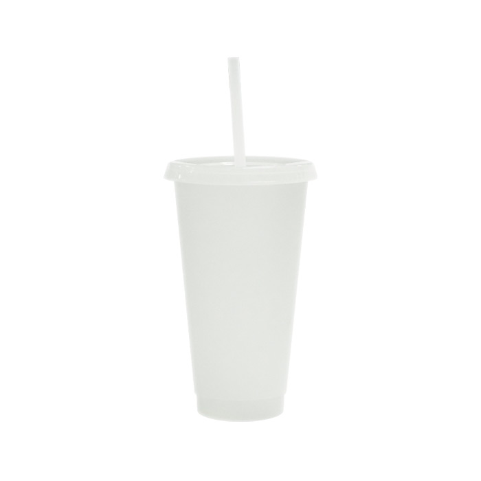 A2993, Vaso de plástico transparente, que brilla en la obscuridad, cuenta con tapa a presión y popote. CAP. 700 ml. *BPA FREE.